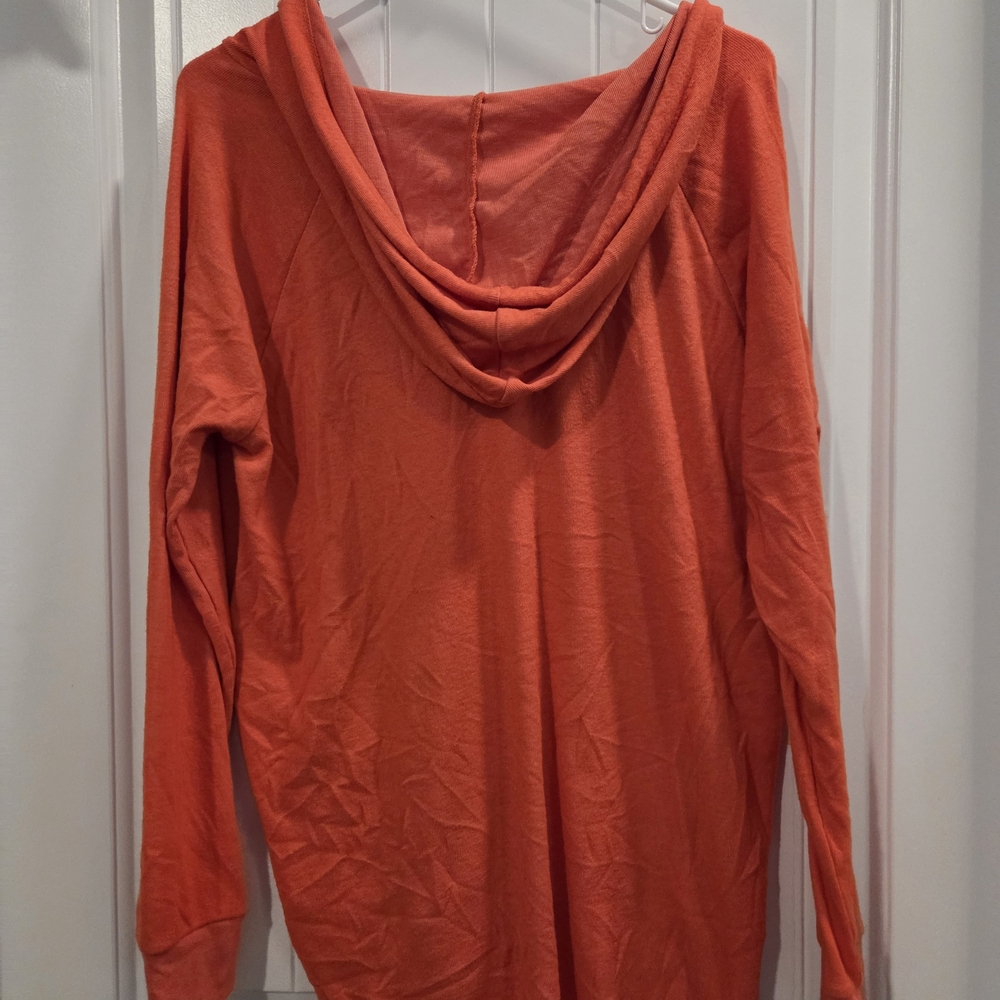 Derek Heart Pink Long Sleeve Top with Graphic - Picture 3 of 3